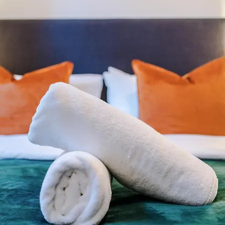 2025 Traveler Award Winner - Gorgeous Flat In Ideal For Long Leeds (West Yorkshire)